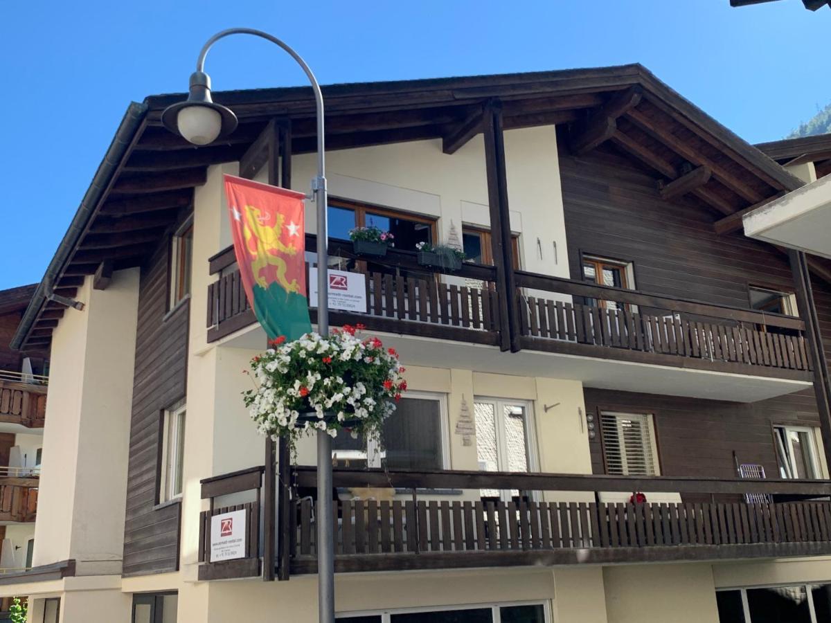 Central & Elegant Apartments,Partially With Fireplace, By Zermatt Rental Exterior photo